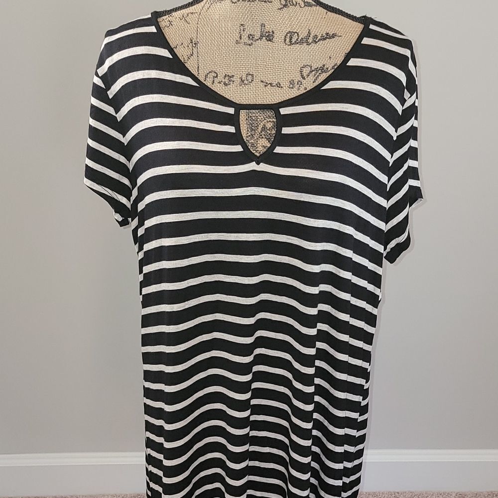 Espresso black and white striped dress - Picture 1 of 3